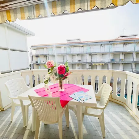 Διαμέρισμα Condominio Centrale - 30M From The Beach *